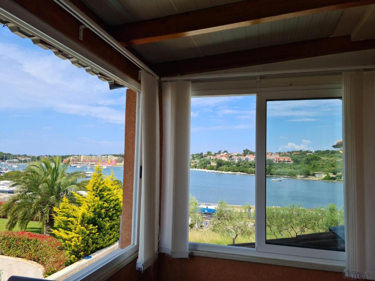 Apartman Maksim Баньоле Екстериор снимка