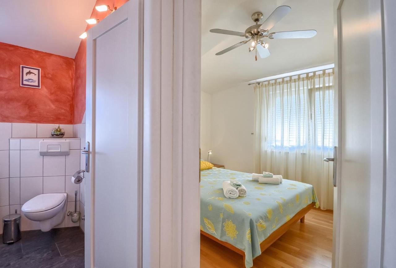 Apartman Maksim Баньоле Екстериор снимка