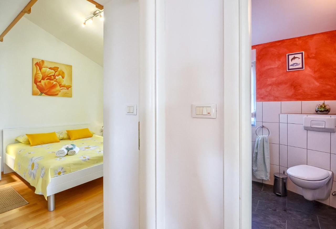 Apartman Maksim Баньоле Екстериор снимка